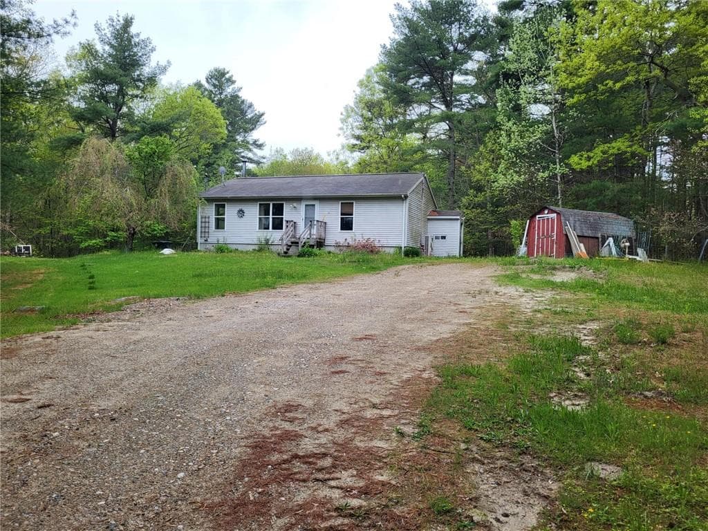 707 Gibson Hill photo 2