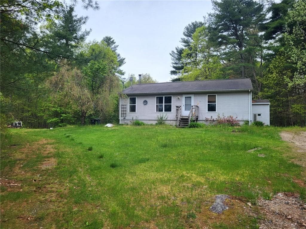 707 Gibson Hill