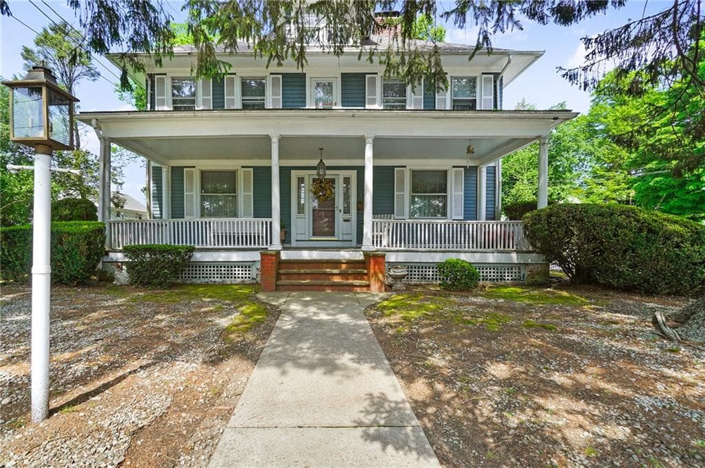 149 Woodward