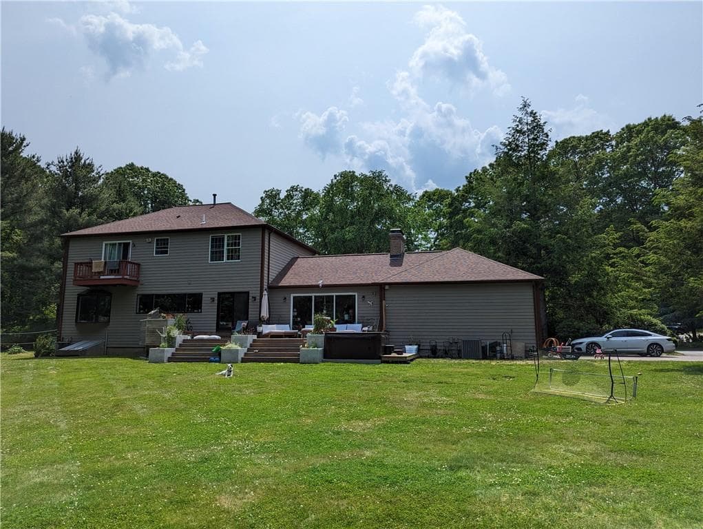 140 Adirondack photo 2