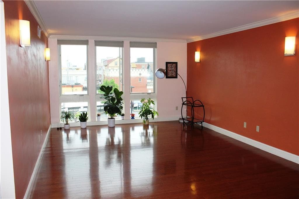 333 Atwells #208 photo 5