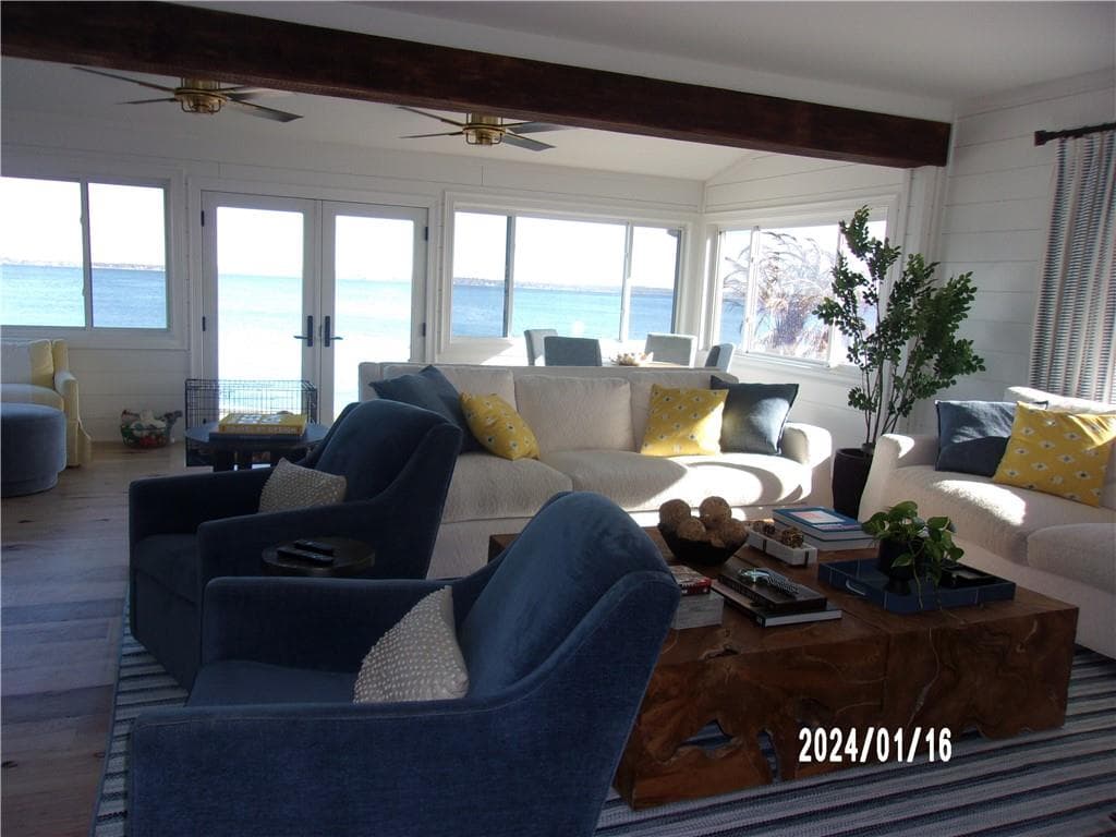 46 Burnett photo 3