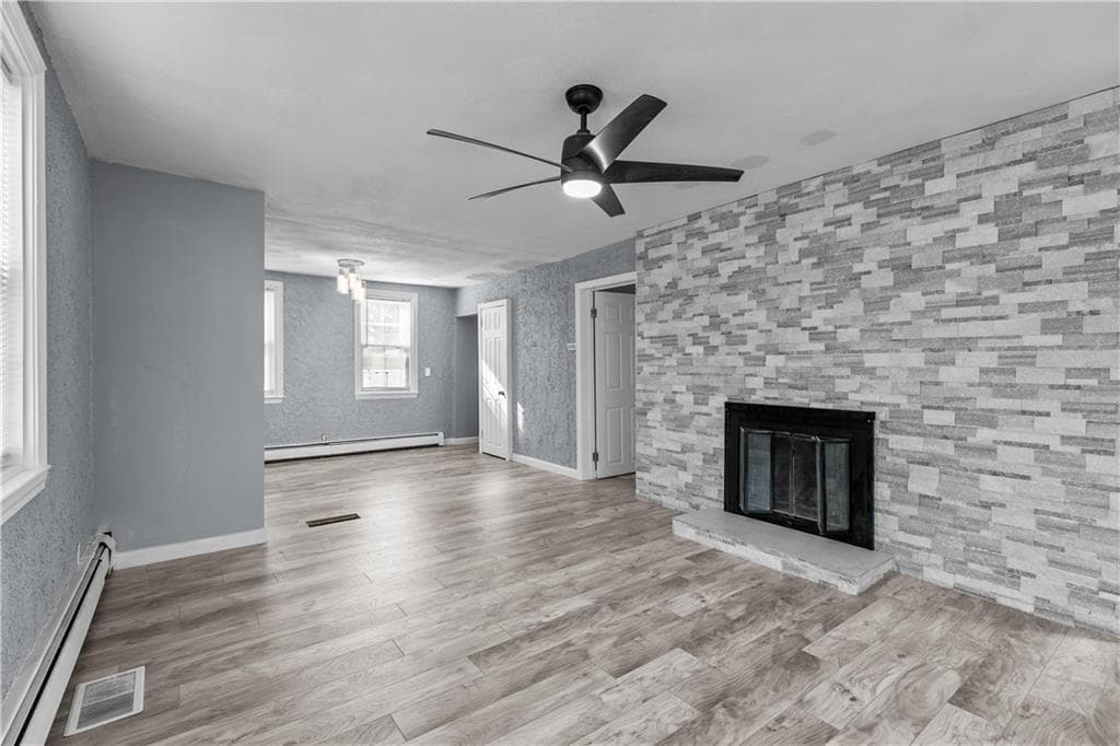 786 Sandy Lane photo 4