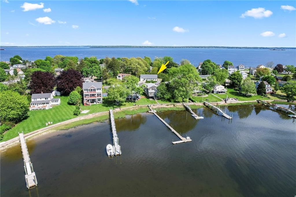 526 Shore Acres photo 2