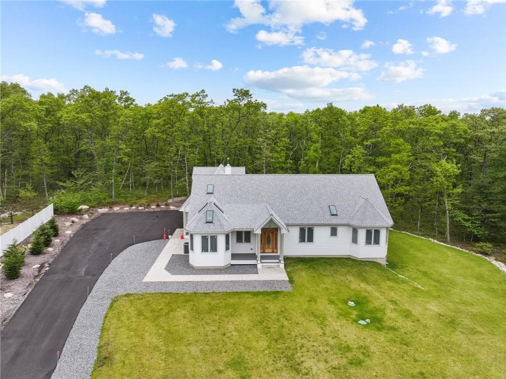 22 West Farm photo 3