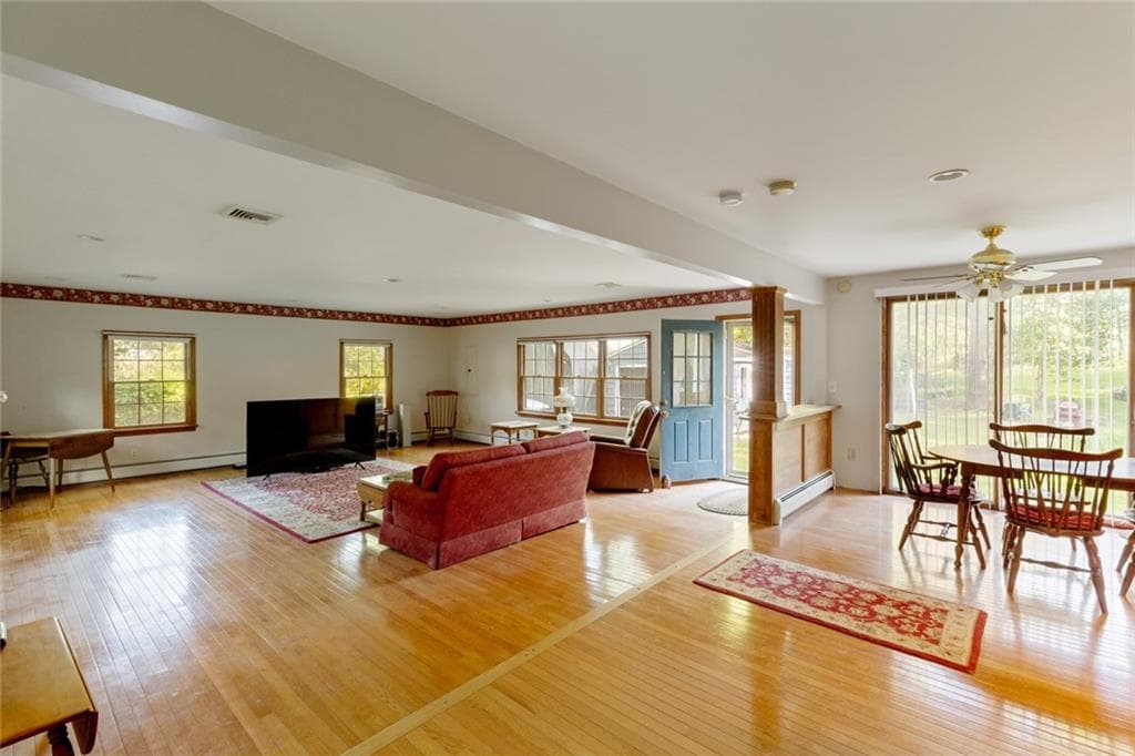 1640 Shermantown photo 5