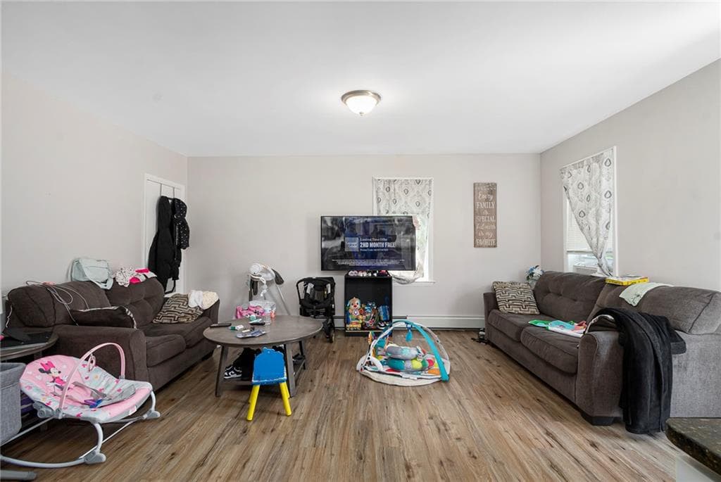 509 Washington photo 5