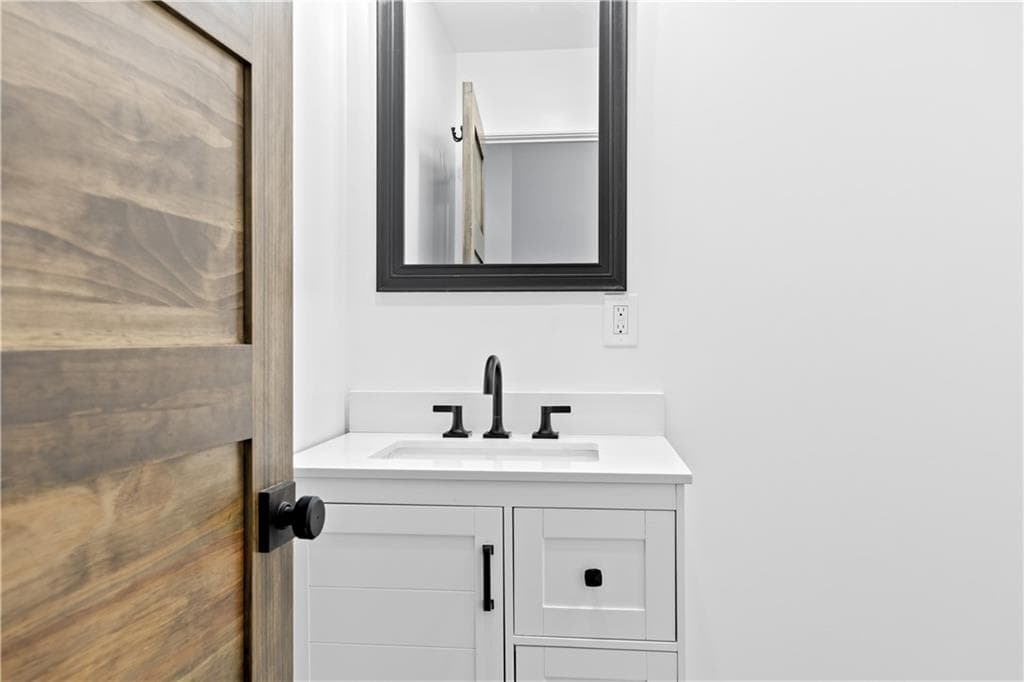 162 Broadway #3 photo 3