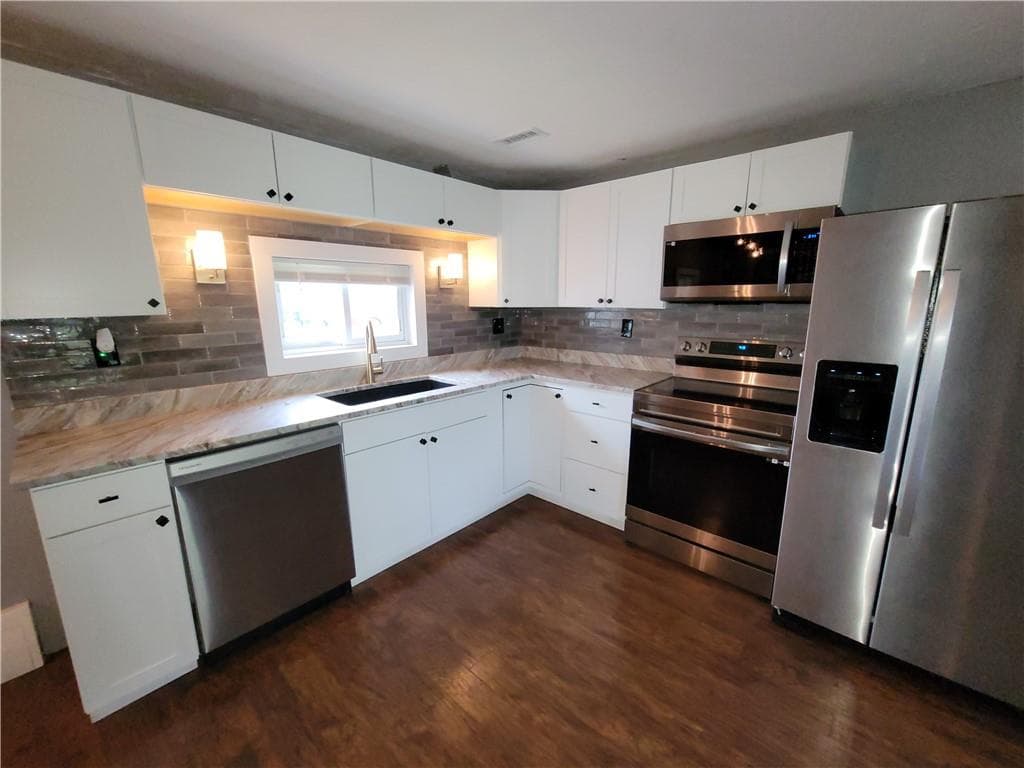23 Rockaway photo 2