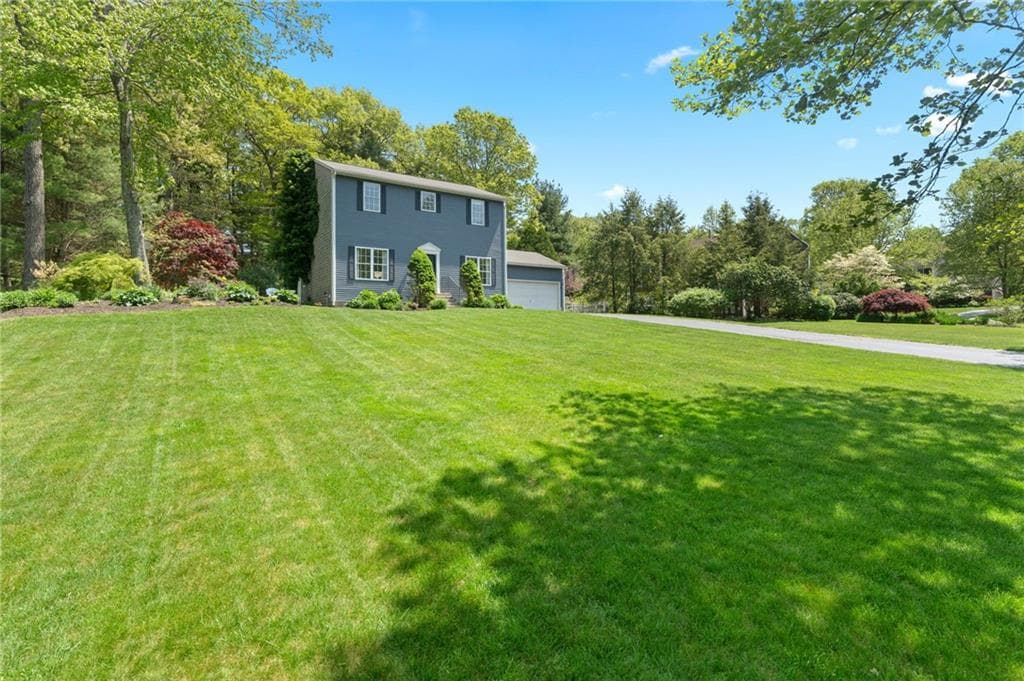 242 Orchard Woods photo 4