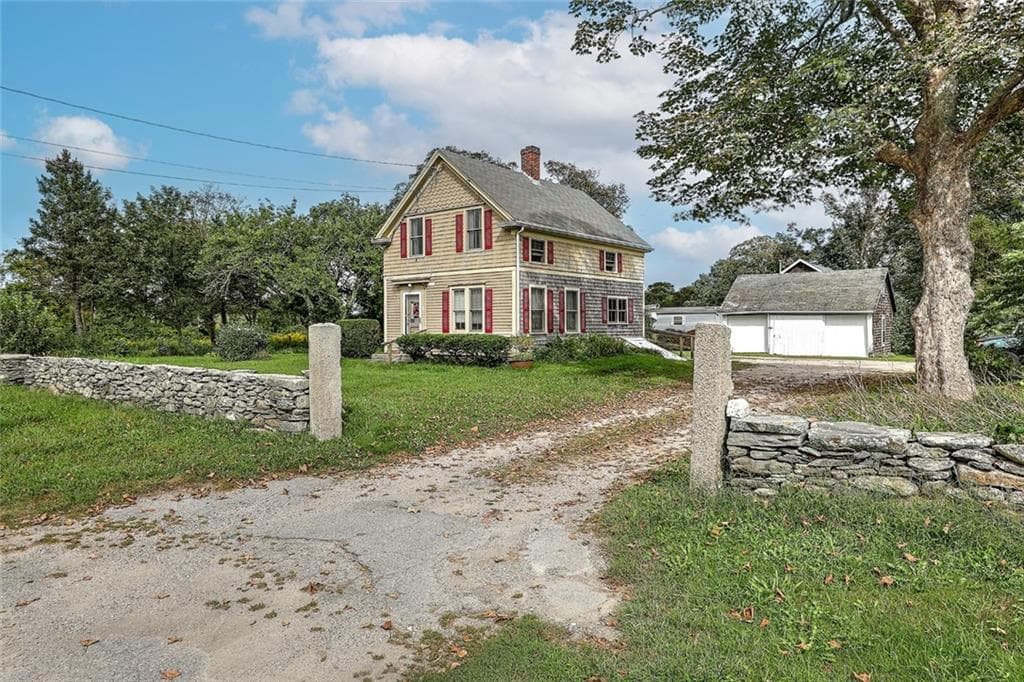 130 WEST MAIN photo 4