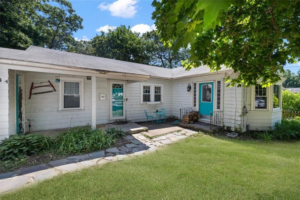 244 Sumner