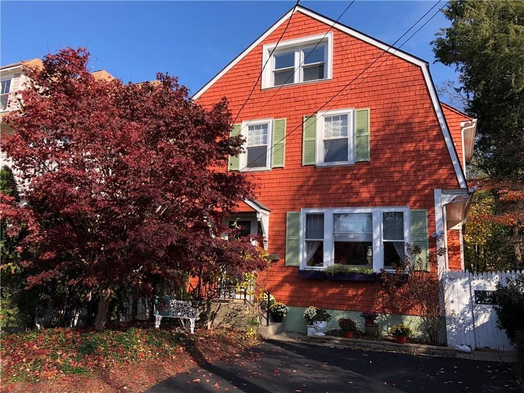 105 Arlington