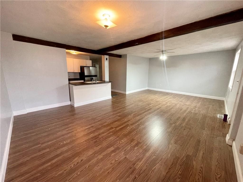 374 Maple
