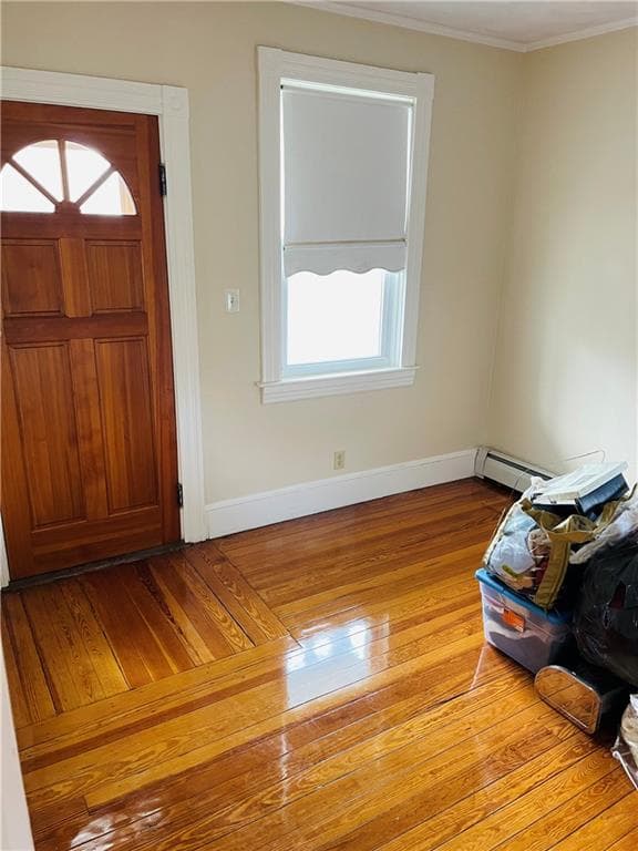 1469 Plainfield photo 3