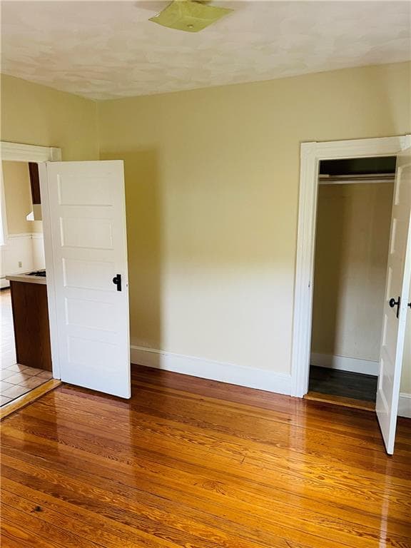 1469 Plainfield photo 5