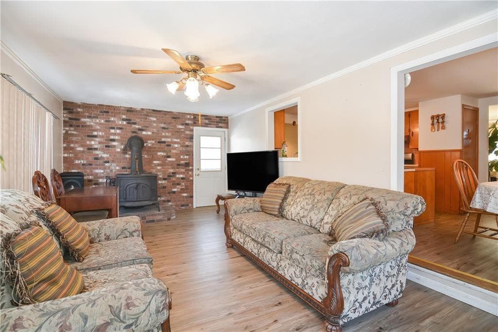186 Warren photo 5