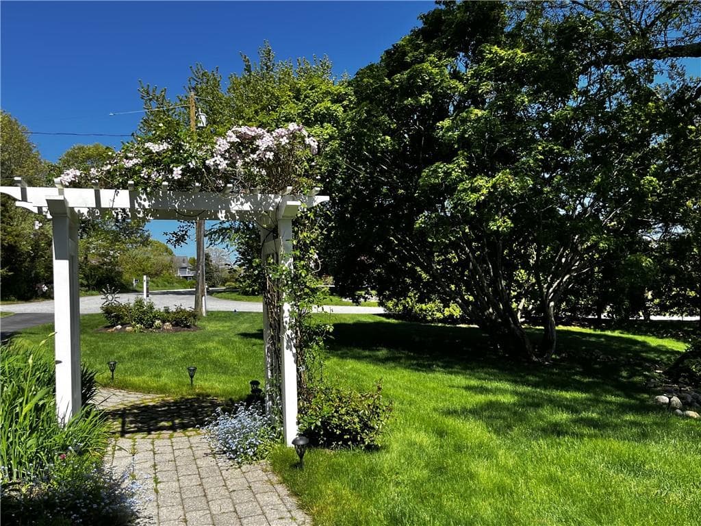 14 Meadow Ridge photo 2