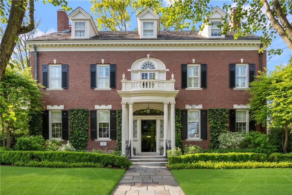 730 Elmgrove