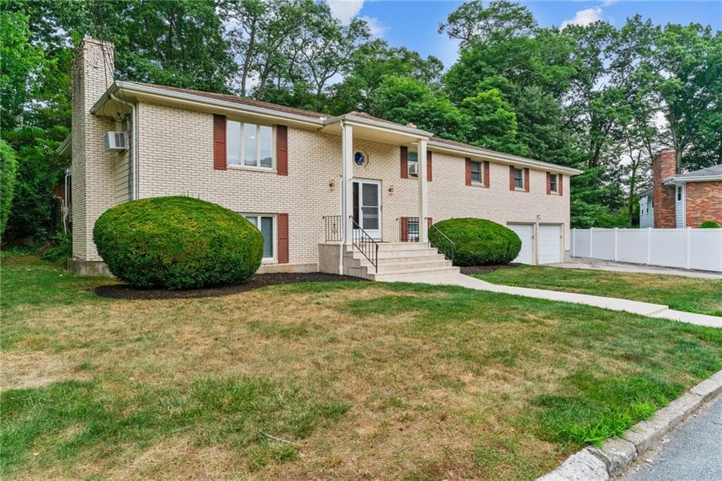 15 Brookdale