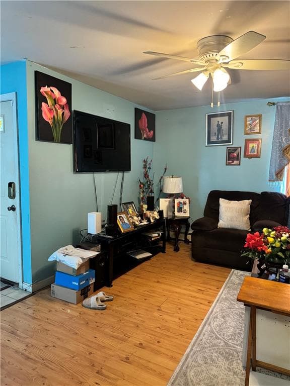 80 PROVIDENCE photo 4