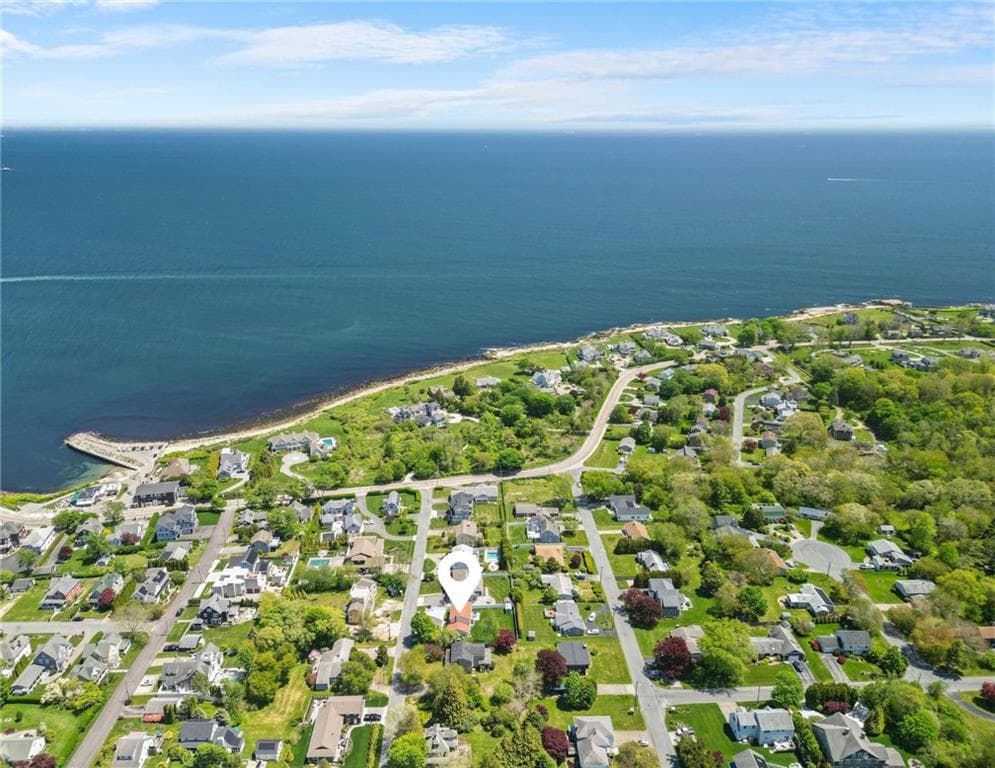 22 Westmoreland photo 3