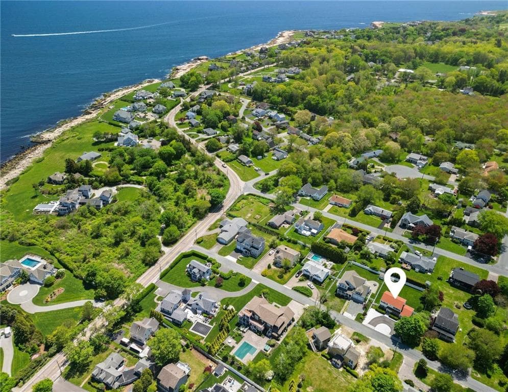 22 Westmoreland photo 4