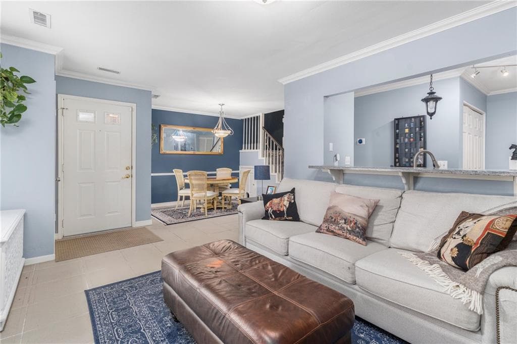 626 Smithfield #912 photo 5