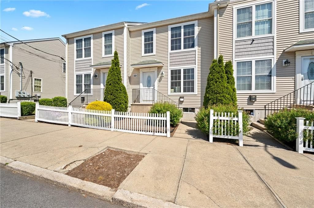 222 Meadow