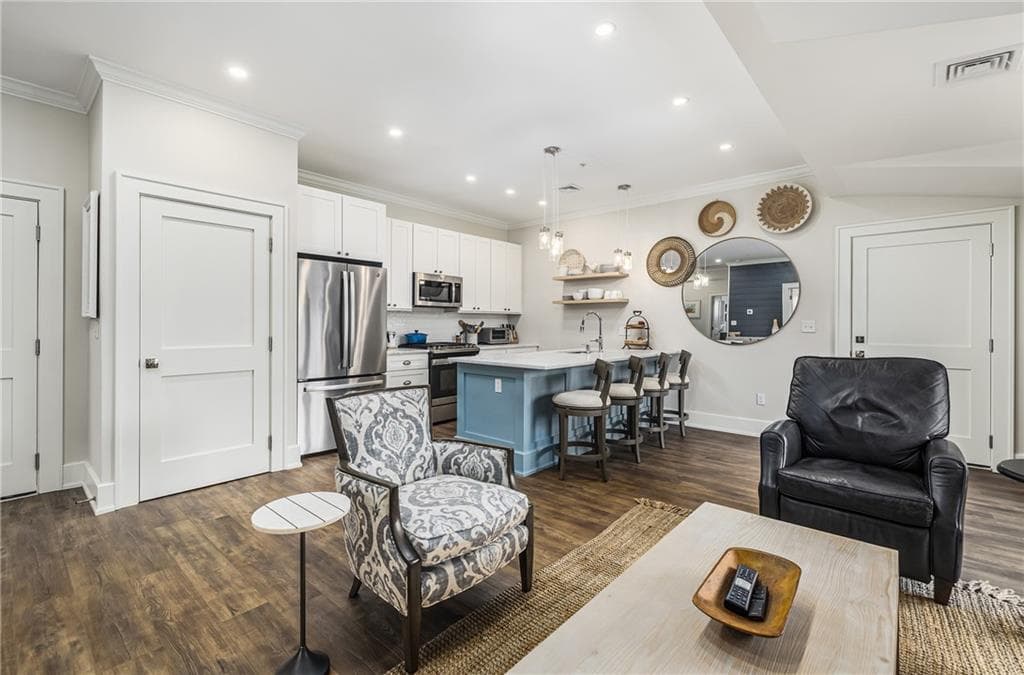 20 East Bowery ##3B