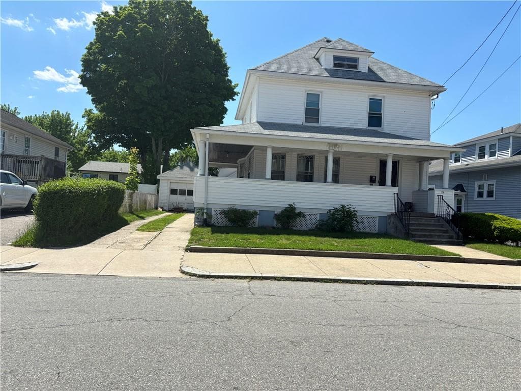 236 Lowell photo 3
