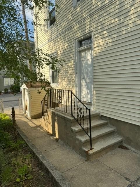 71 Sutton photo 5