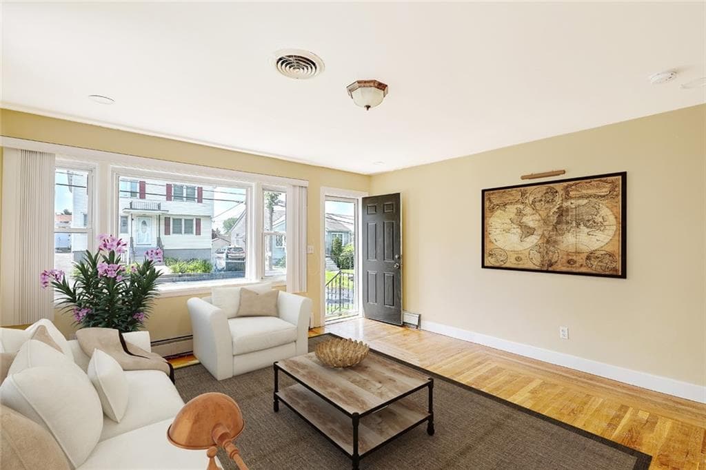 247 Grosvenor photo 3