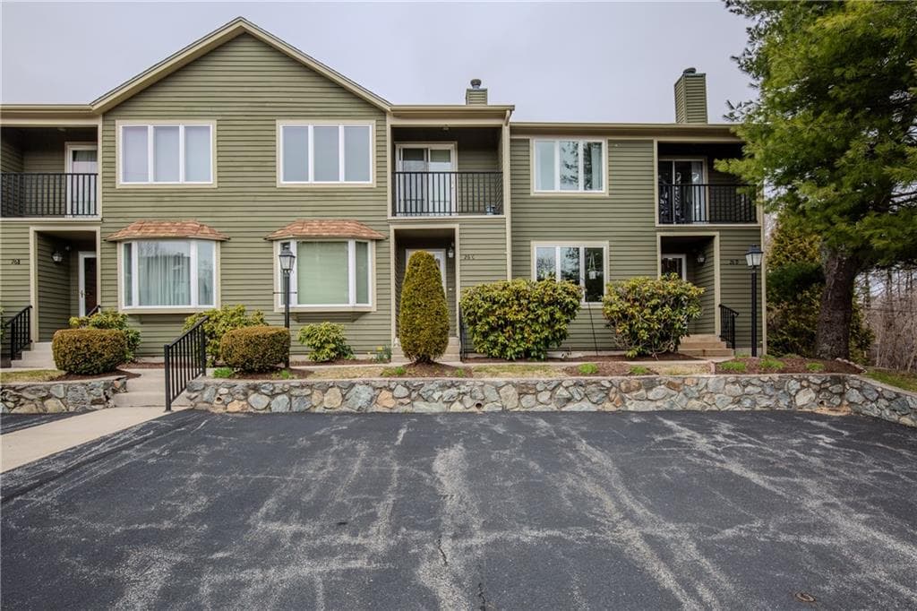 26 Tamarac #C photo 2