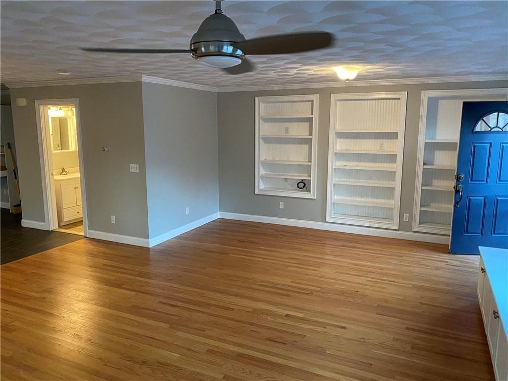 65 Hatfield photo 5