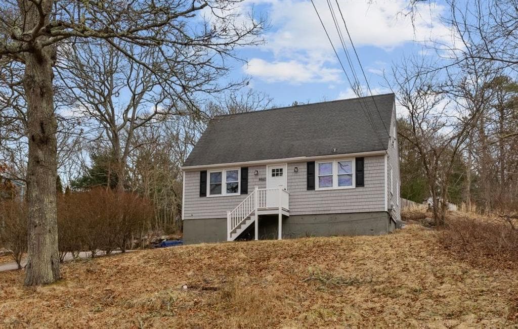 4460 South County photo 2
