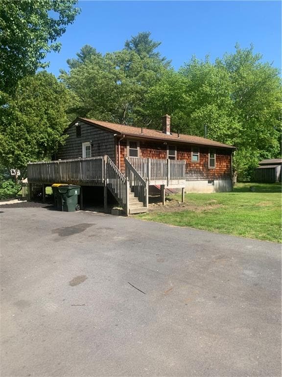 240 Emerson photo 3
