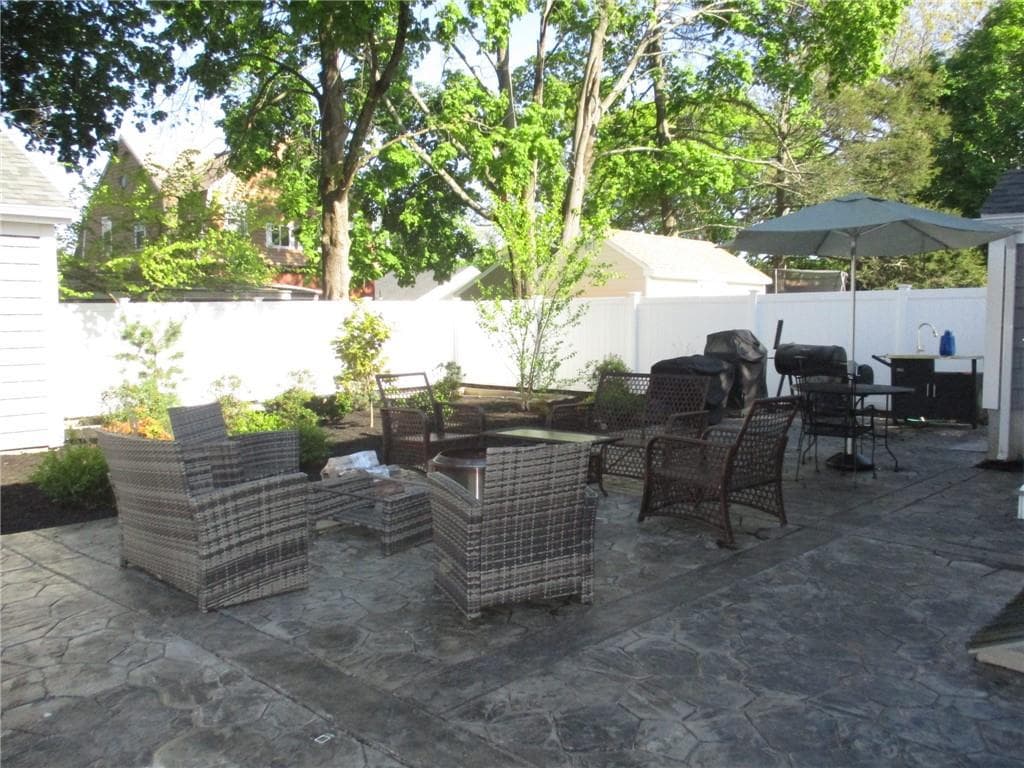 36 Hyde Ave photo 4