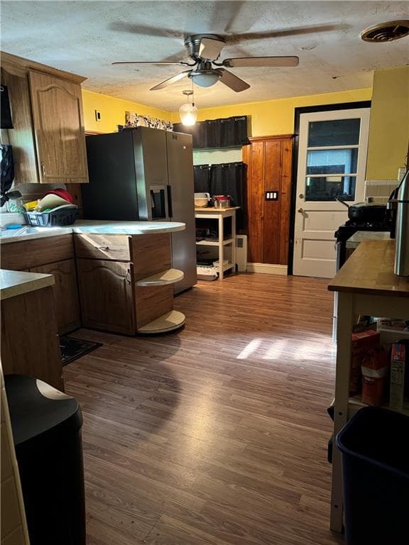 139 Lancaster photo 5