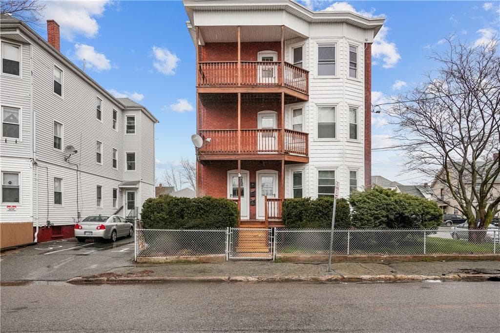 173 Kenyon