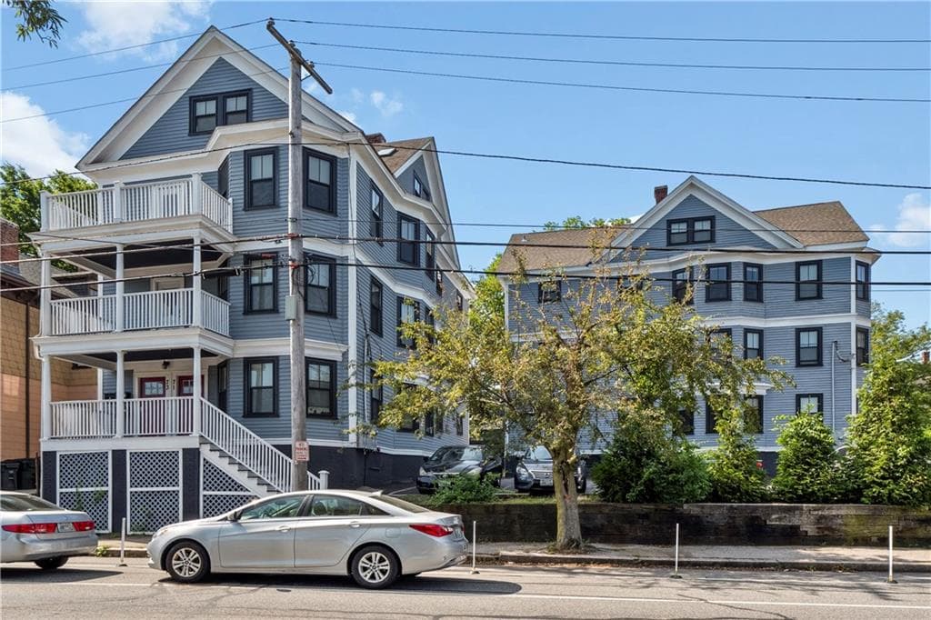 71 Olney