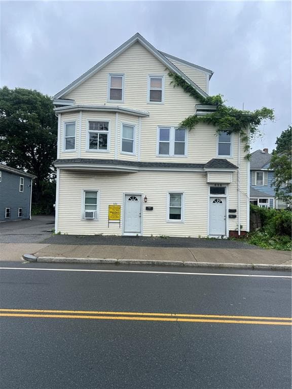 684 Prospect