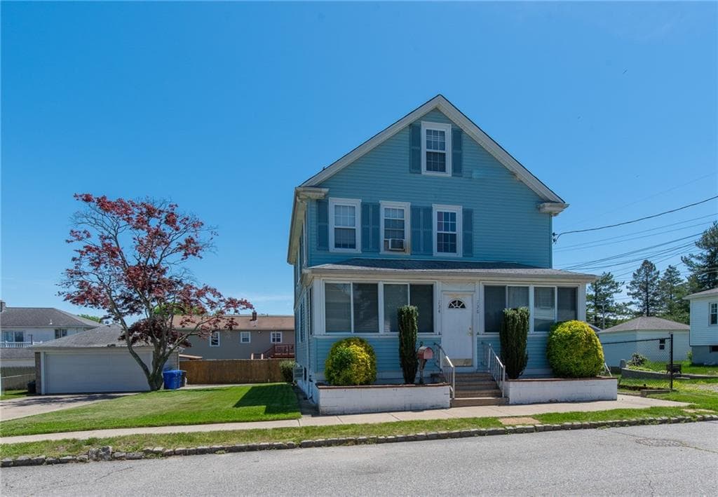 134 Arlington photo 2