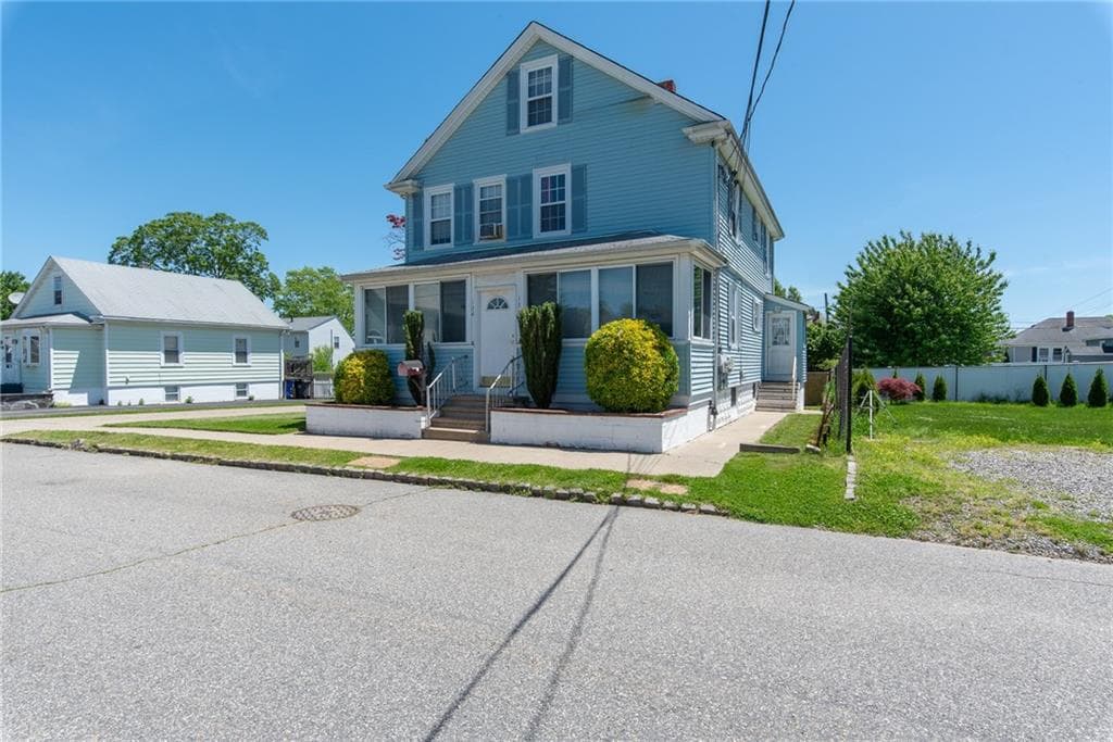 134 Arlington photo 5