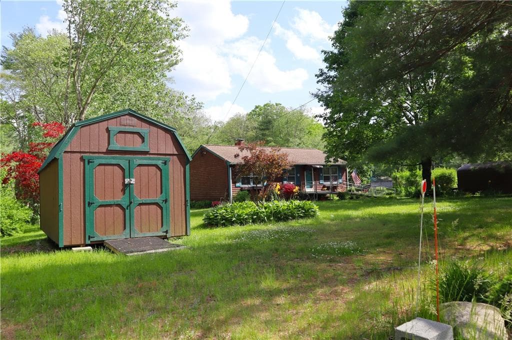 735 Plainfield photo 4