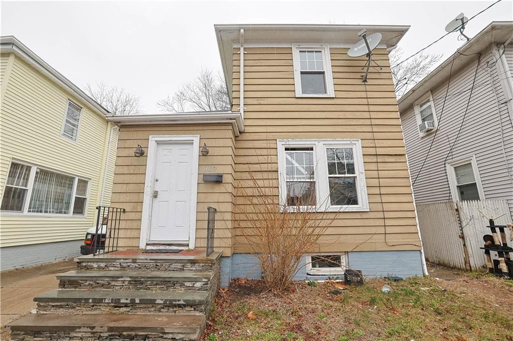 303 Narragansett