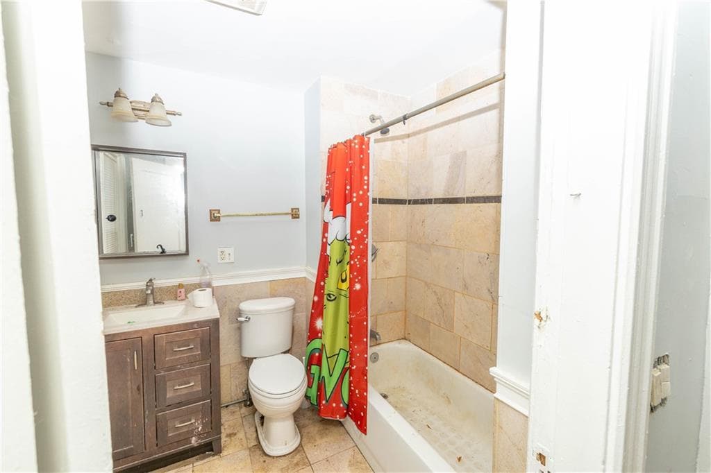 303 Narragansett photo 4