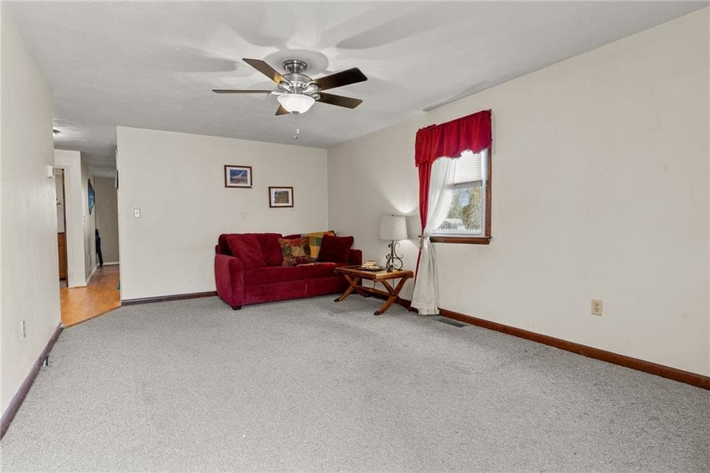 111 Midwood photo 5