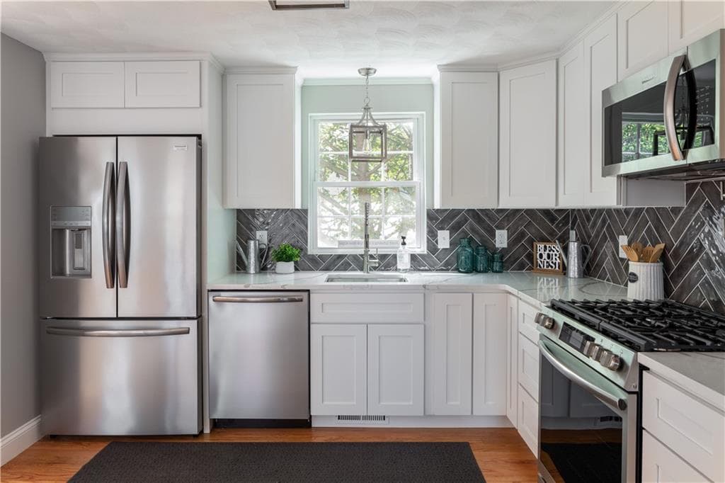 33 Tremont photo 3
