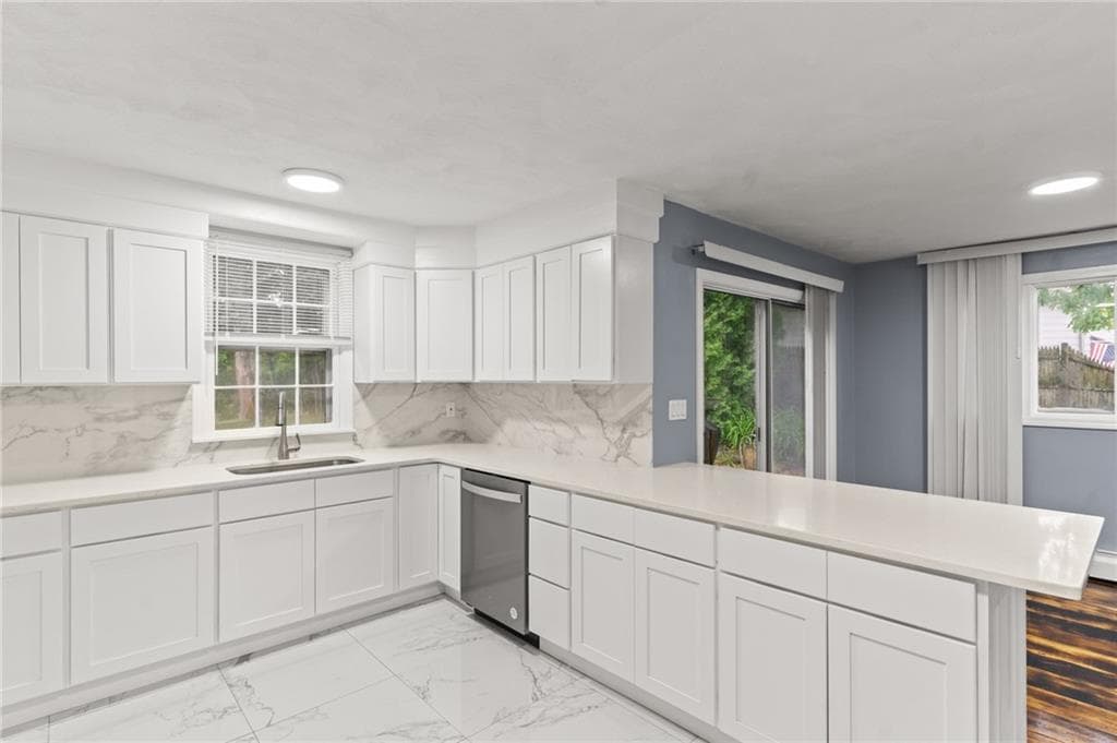 1510 Chalkstone photo 5